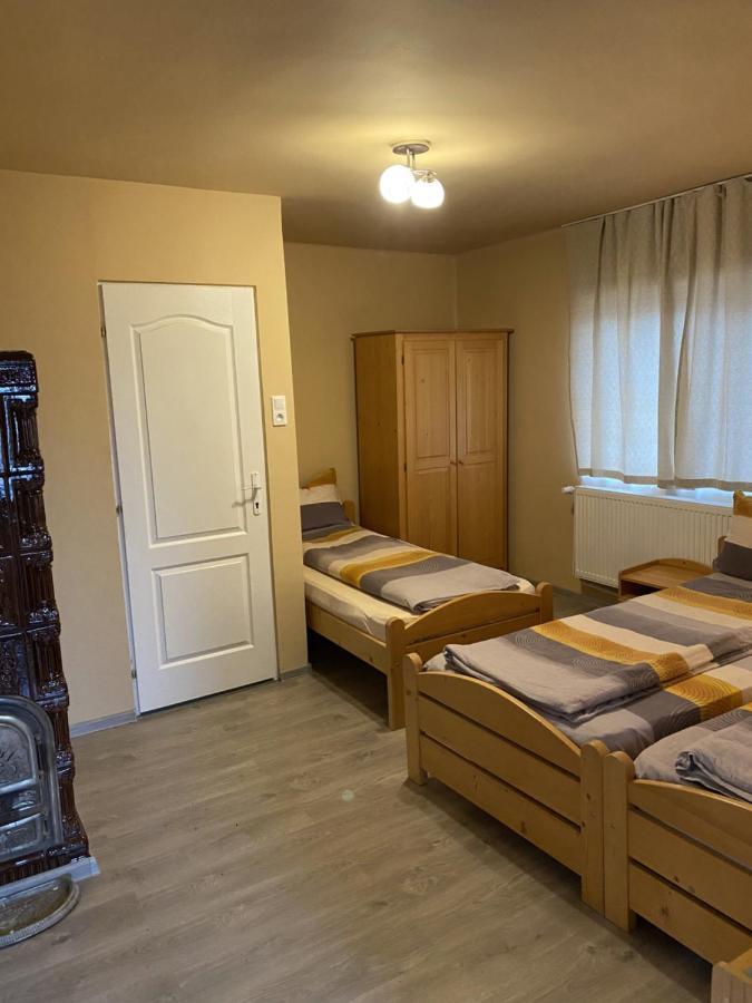 Kulcsoshaz Farkaslaka Villa Kültér fotó
